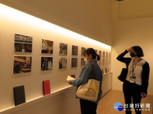 「天地俯中－感動牛 枋橋特展」即日起於板橋府中15展出板橋區5間學校共134位孩童「小感動牛」彩繪創作 