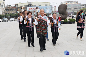 全國原民運動會聖火抵苗　徐耀昌預祝代表隊奪得佳績