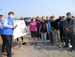 口湖、水林及北港等重劃區內農水路破損嚴重影響耕作，縣府向中央爭取經費著手改善，讓農產品運輸更便捷，農民安心、放心且開心從事農作。