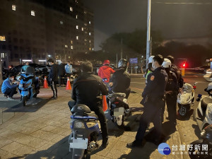 楊梅警分局強力取締「改裝噪音車輛」，還給鄉親良好的生活品質及安寧環境