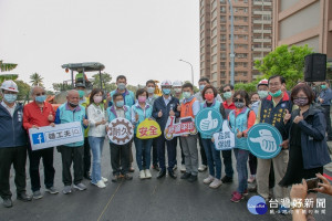 眷村道路養護權責爭議　陳其邁：市府率先施作保障居民通行安全