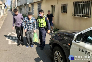 警方為民服務-扶助老年人