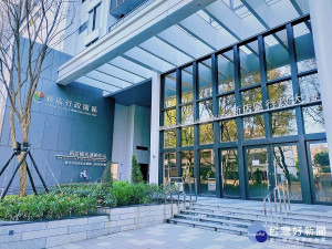 新店區公所即將在110年4月6日(星期二)進駐捷運新店區公所站2號出口旁的新店行政園區(北新路1段86號7-9樓)