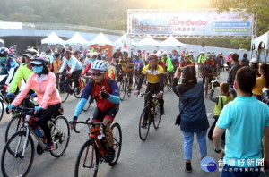 日月潭Come! Bikeday自行車嘉年華，大人挑戰阿里山。