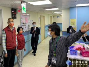 新莊新仁醫院110 年1 月底改善完竣，順利取得醫院變更使用執照，謝政達副市長26日特別帶隊至現場視察