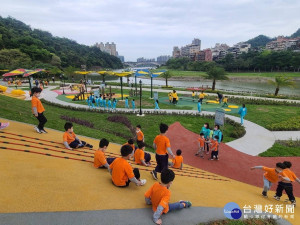 灣潭兒童遊戲場歷時約6個月完工於昨(6)日開放