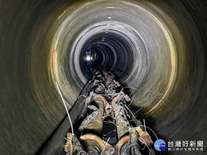 地下管線採長距離曲線推進