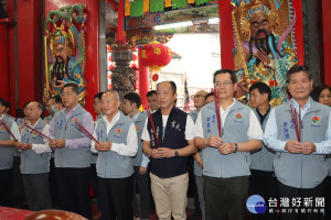 徐耀昌率縣府團隊至天雲廟　祈求普降甘霖紓解旱象