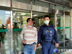 網友假稱母親患病用錢搏同情　警方行員合力阻詐