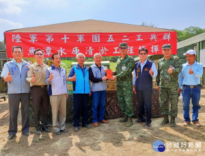 關心國軍弟兄支援水庫疏濬工程　徐耀昌親往慰勞並頒加菜金