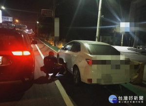 臺西警方獲報有女子吞食大量安眠藥離家出走，立即趕赴可能會去之處所找尋，終於在路邊的車輛旁發現意識模糊之女子，經送醫成功挽回其寶貴性命。