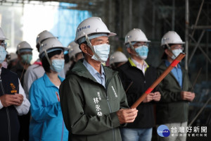 基市中興國小老舊校舍改建暨停車場新建工程上樑　預計110年底完工