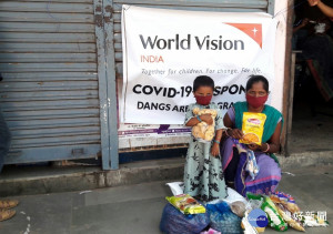 Dry food ration distribution at Dangs ADP.

World Vision India has provided 206,322 cooked food packages and 18,377 households supported with dry ration.
(Photos by WV India's staff/volunteer)