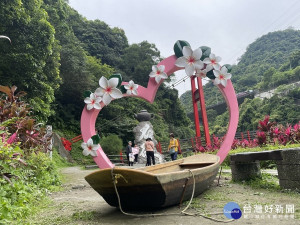 新北市桐花祭系列活動第二場賞桐活動「桐遊石碇 淡蘭尋幽」，5月1日於石碇區石碇之心隆重登場