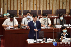 議會專案報告環境汙染防制作為　陳其邁：加速燃煤電廠除役