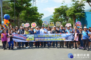 110年「友善校園」暨「防制學生藥物濫用」健康路跑活動於水里商工開跑。