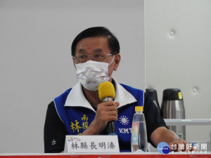 南投縣已行文中央疫情指揮中心請同意開放地方購疫苗。（縣府提供）


