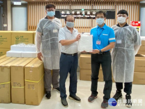 金中玉議員及太平宮捐新店區公所防疫物資
