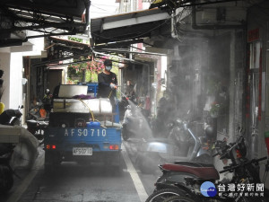 埔里鎮加強消毒杜絕疫情。（縣府提供）