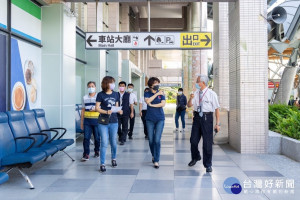 防疫不鬆懈　端午連假台東縣府增設火車站快篩站