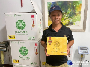 坪林區農友鐘文慶脫穎而出，勇奪特等獎「包種茶王」殊榮