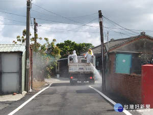 嘉義縣府在東石鄉進行全面大清消／陳致愷翻攝