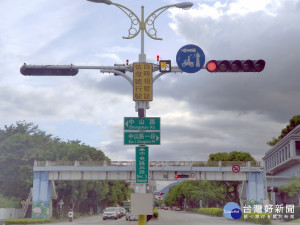 強化緊急救災安全　花連縣府試辦「緊急車輛告警系統」示範路口