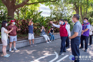 市長視察高中教職員疫苗施打狀況(平鎮高中) 