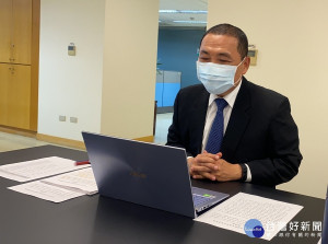新北市長侯友宜今（31）日上午主持道安會報視訊會議