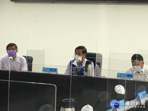 林明溱籲養豬場配合政策禁用廚餘。（記者扶小萍攝）