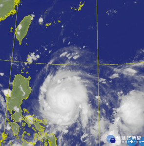 第14號颱風「璨樹」來勢洶洶/李光揚翻攝