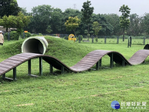 高屏溪河濱寵物公園2期擴建完工　10/9起開放毛小孩同樂