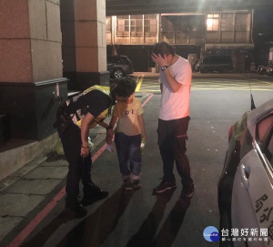 男童擔心責罵放學未歸，平鎮暖警協助返家