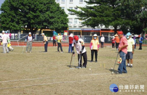 充分運動防止肢體萎縮、避免提早老化／李光揚翻攝