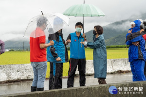 圓規颱風過境　饒慶鈴前往縱谷地區視察農損情形