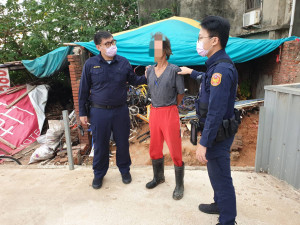 嫌犯偷雞祭五臟廟，遭警查獲