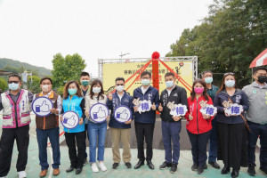 屏山運動公園風雨球場動土　陳其邁：提供民眾優質運動場域