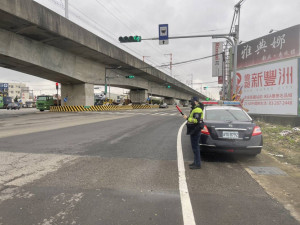 桃園青埔特區景點多，大園警228連假加強大竹交流道交通疏導