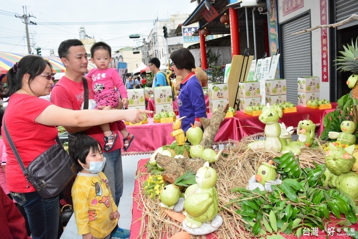 研究創新栽培法　青農陳建裕獲中區番石榴評鑑第一