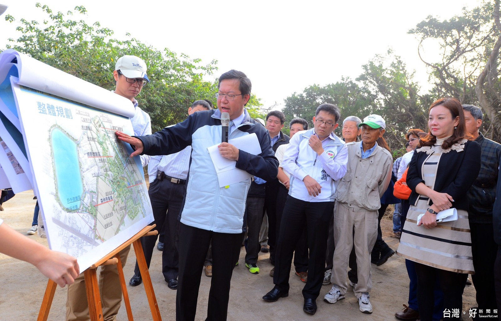 鄭市長表示，園區中將有客家工藝聚落、庭園展銷區、綠野體驗區等規劃，將成觀音區亮點。