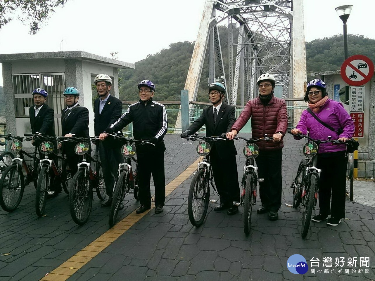 日本觀光客體驗后豐鐵馬道風景