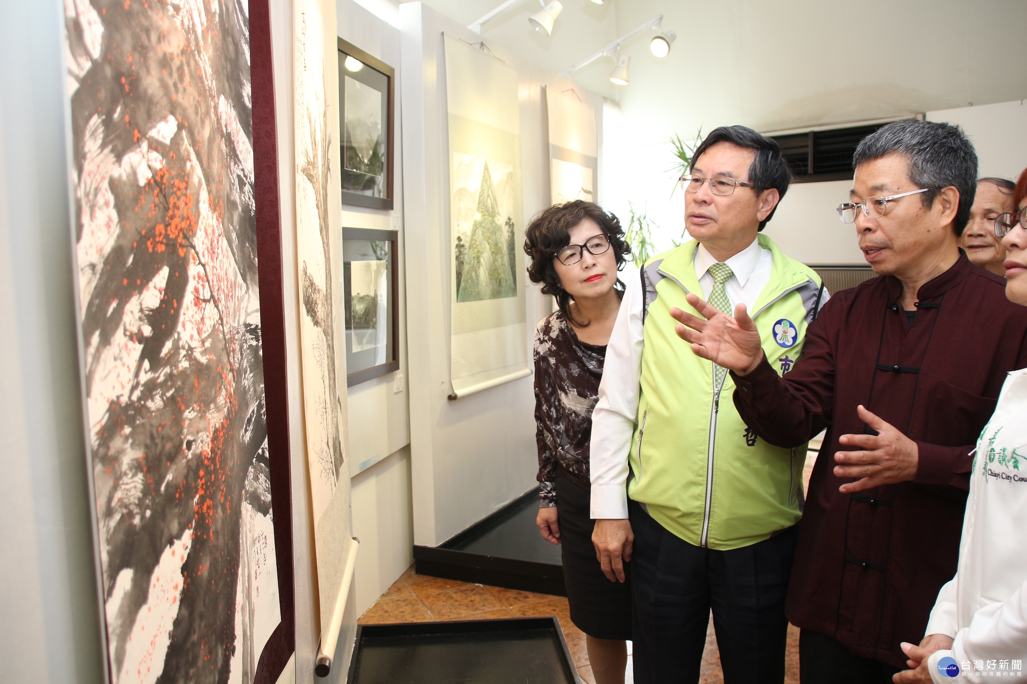 「嘉義畫梅第一人」　王宏一「幻墨山境」水墨畫展