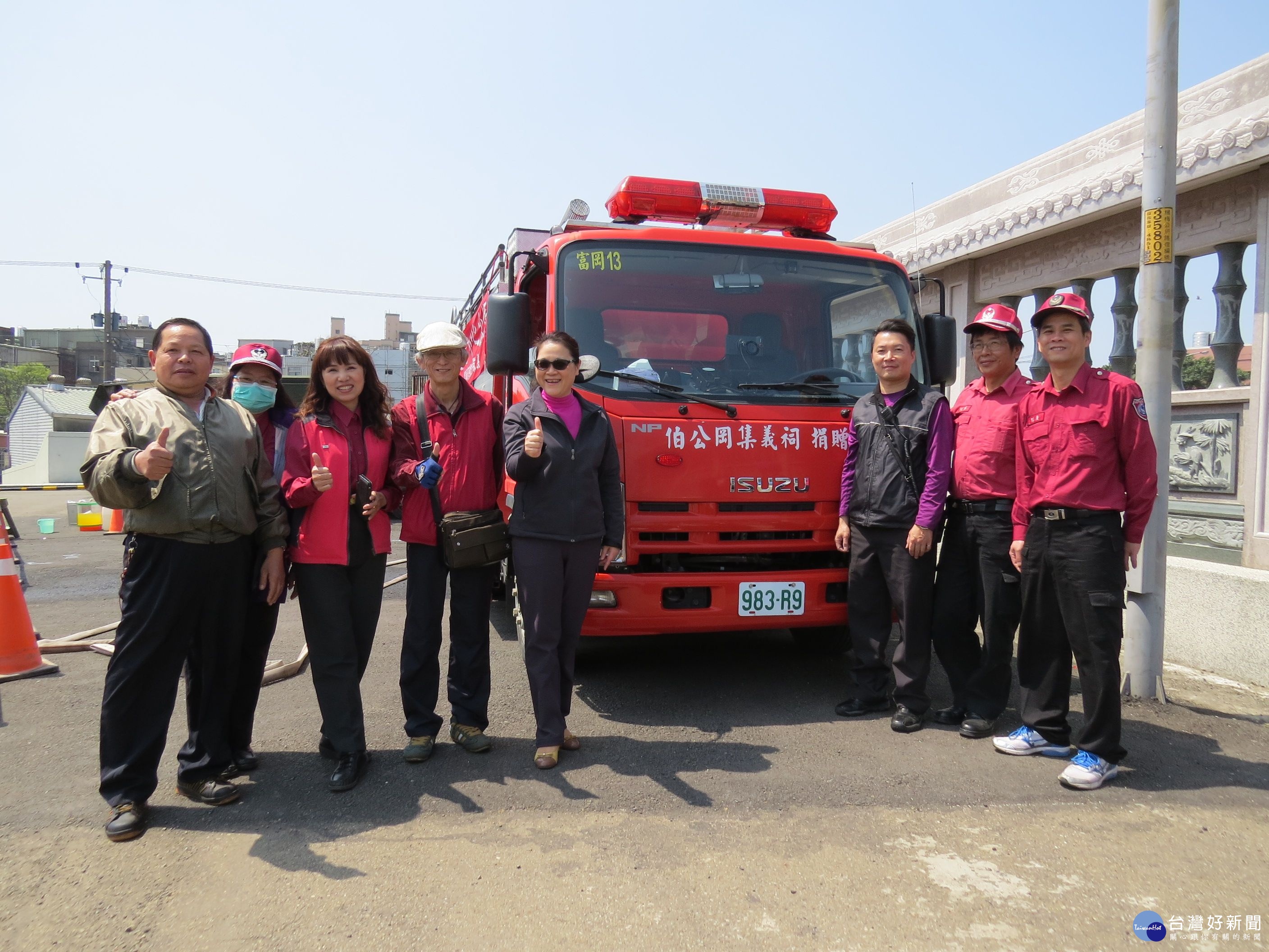 楊梅集義祠清明掃墓消防車就位防火災 風傳媒