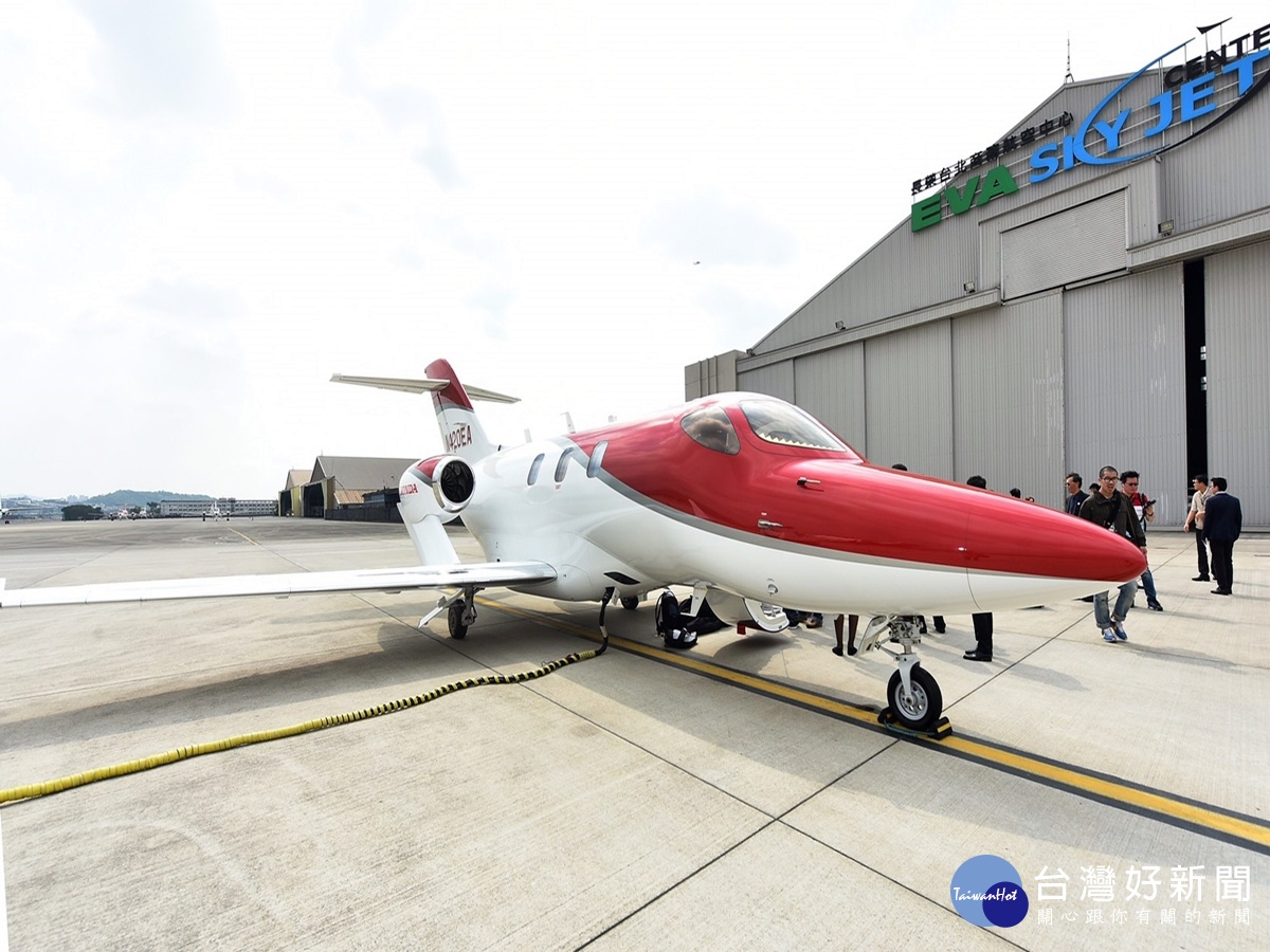 搶台灣小型私家商務飛機市場　HondaJet首度登台