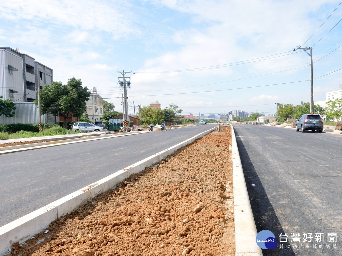 打造更好的生活圈道路，桃園市長鄭文燦視察桃49-1第三期道路拓寬工程。