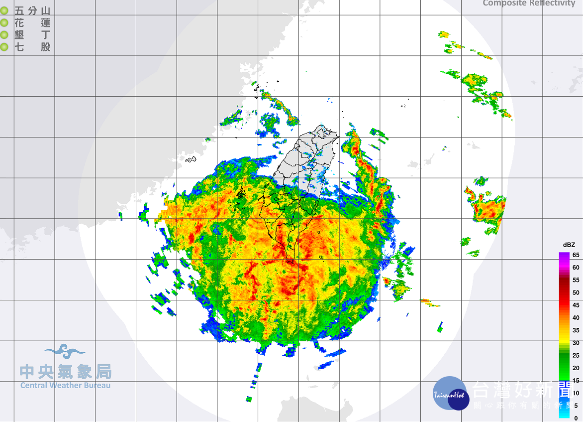 氣象局發布豪雨特報，屏東縣及高雄市有豪雨或局部大豪雨發生的機率，台南市、澎湖縣及台東縣有大雨或局部豪雨發生的機率，嘉義、雲林及金門地區有局部大雨發生的機率（圖／中央氣象局）