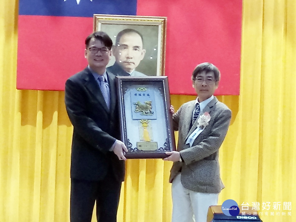 武陵高中64週年校慶　表揚13位傑出校友 台灣好新聞 第2張