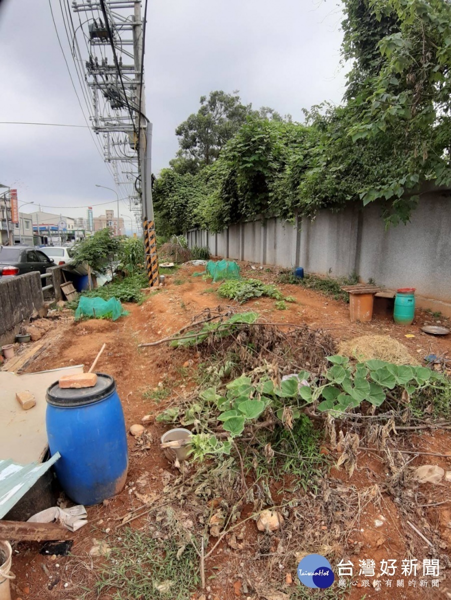 市議員林昭賢力推聖亭路（凌雲崗部隊段）拓寬，將來對聖亭路的交通瓶頸將大大改善。