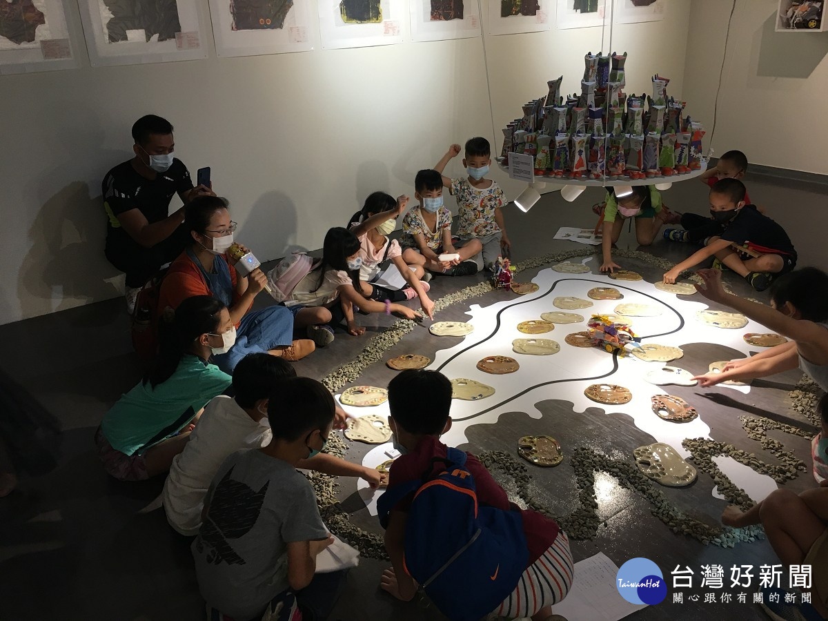 新北汐止15校師生線上美展　雙語導覽展現藝術教育國際化 台灣好新聞 第3張