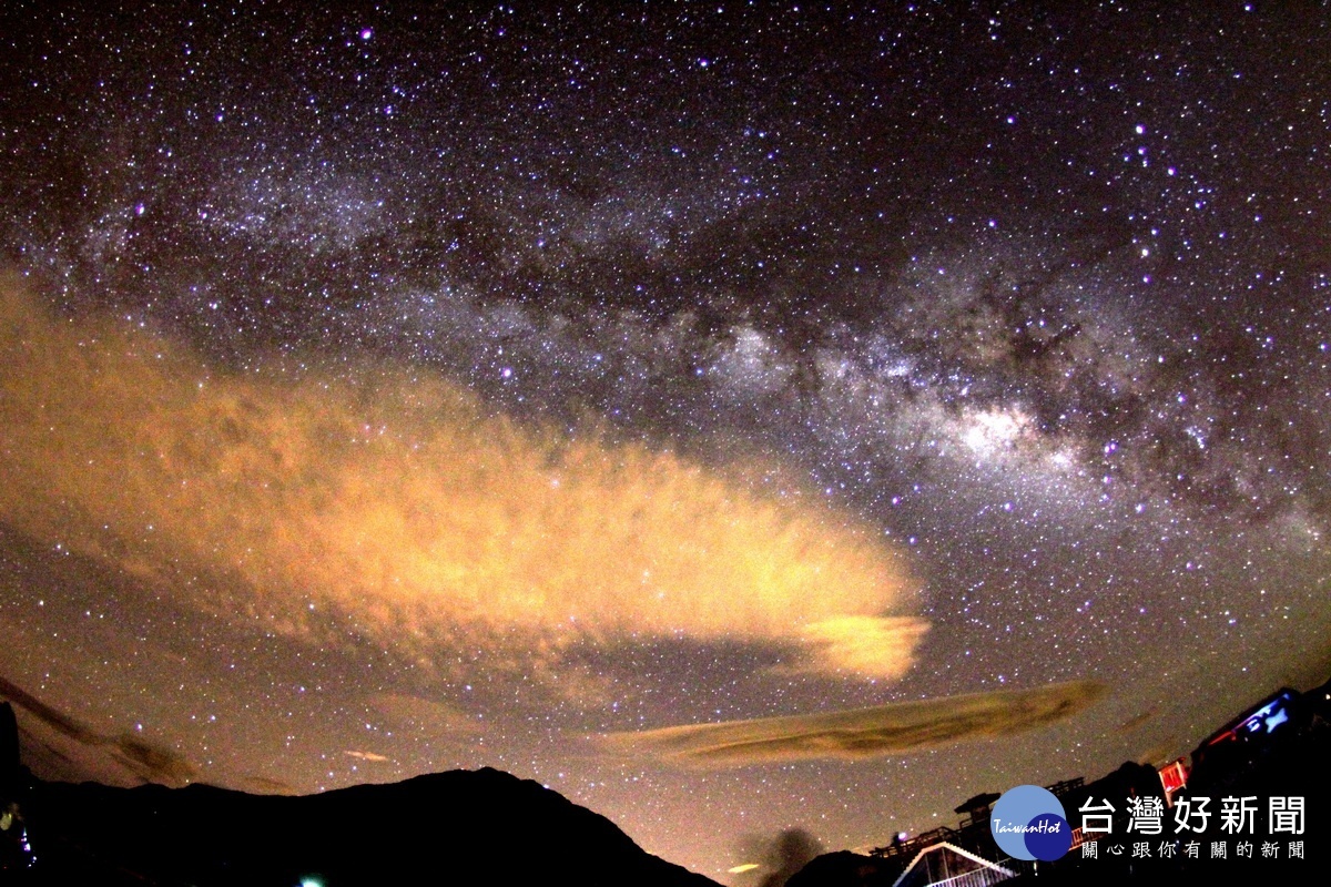 暗空公園有國際認證絕美星空。